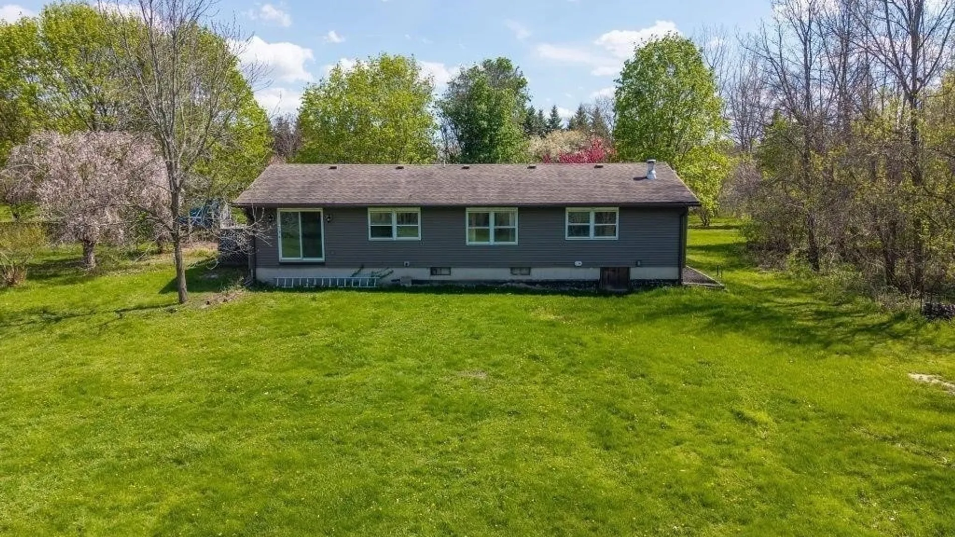 Property at 6161 Clinton St Road, Stafford, NY 14143 47