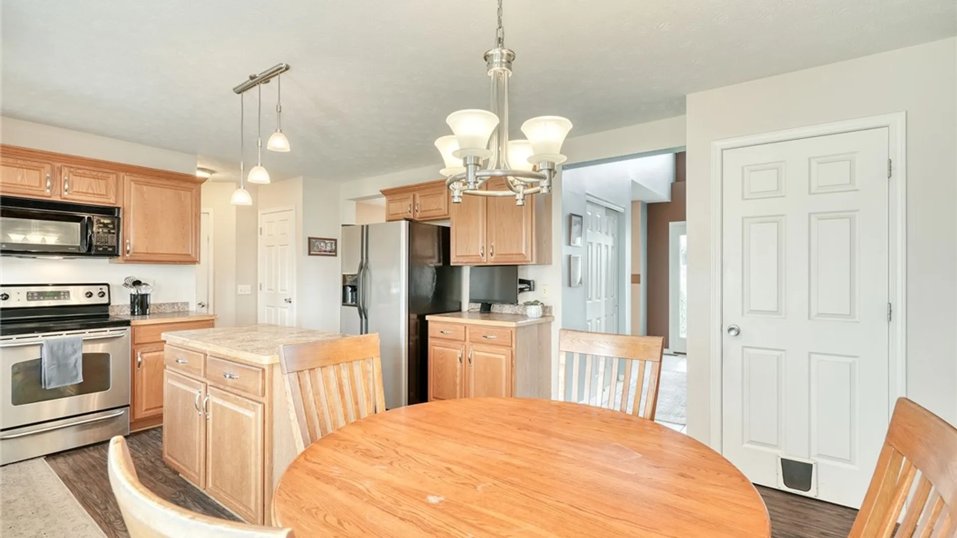 Property at 46 Middlesburough Park, Chili, NY 14514 12