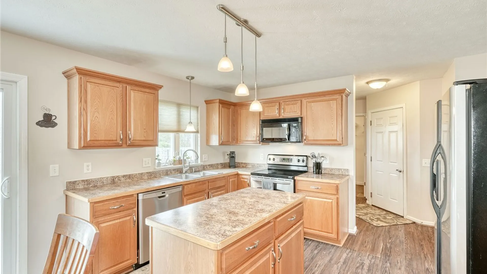 Property at 46 Middlesburough Park, Chili, NY 14514 14