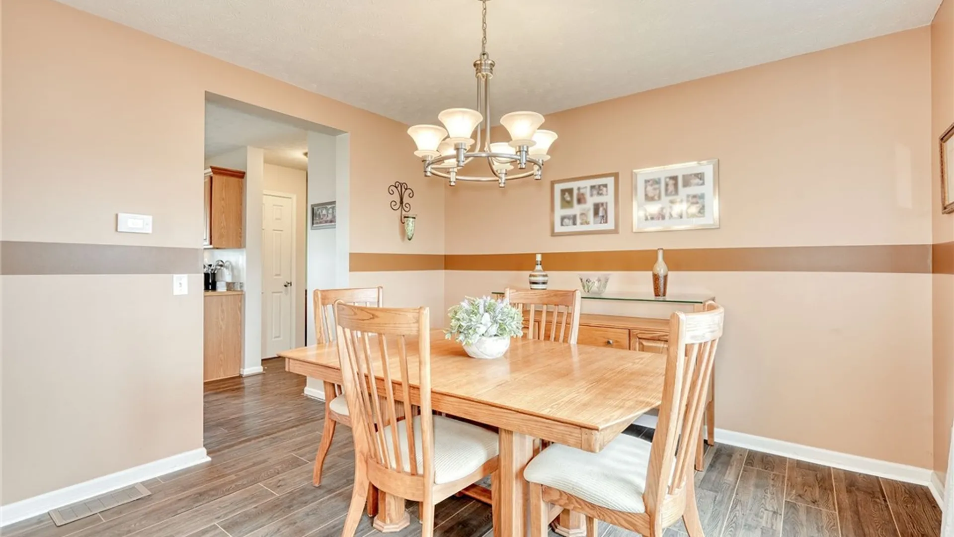 Property at 46 Middlesburough Park, Chili, NY 14514 21