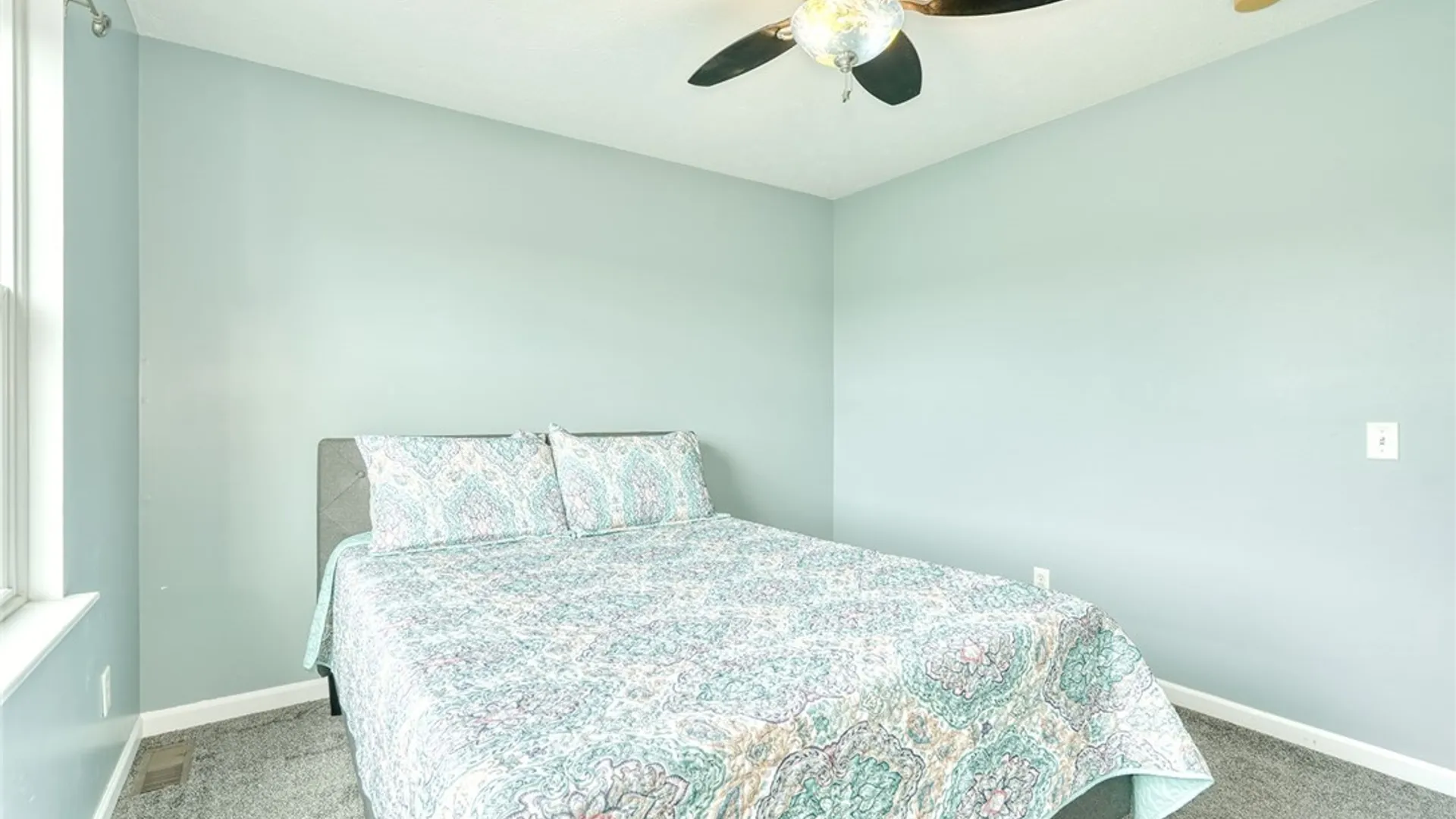Property at 46 Middlesburough Park, Chili, NY 14514 30