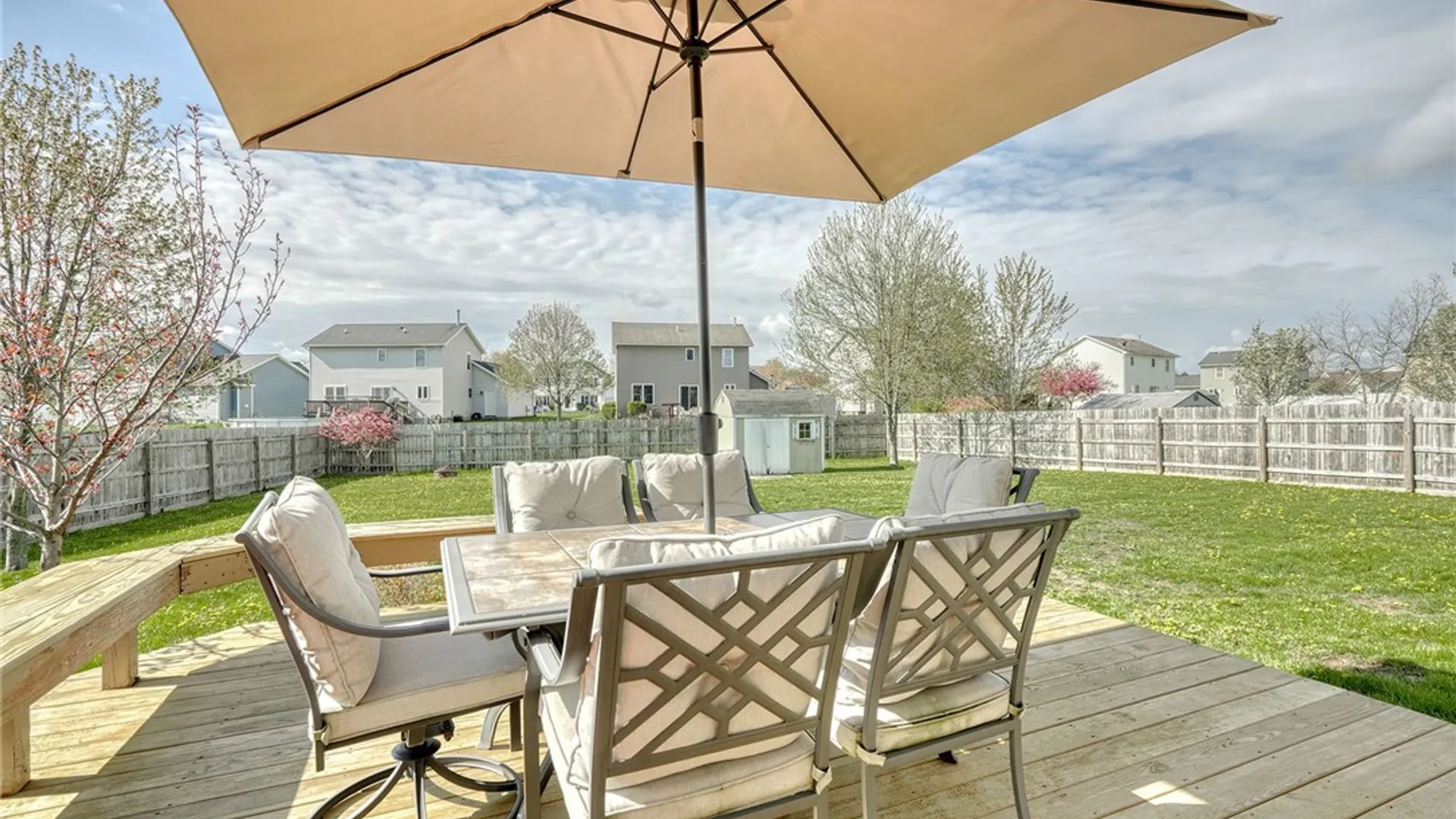 Property at 46 Middlesburough Park, Chili, NY 14514 45