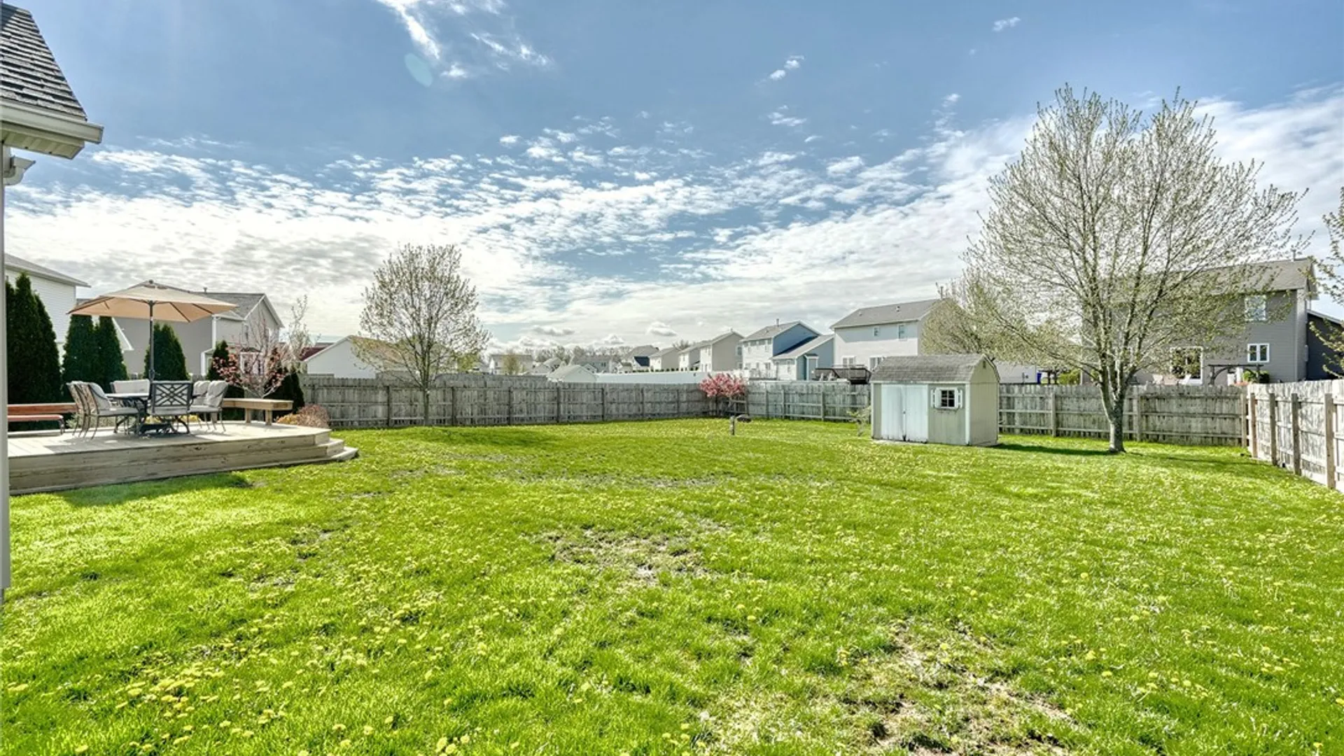 Property at 46 Middlesburough Park, Chili, NY 14514 48