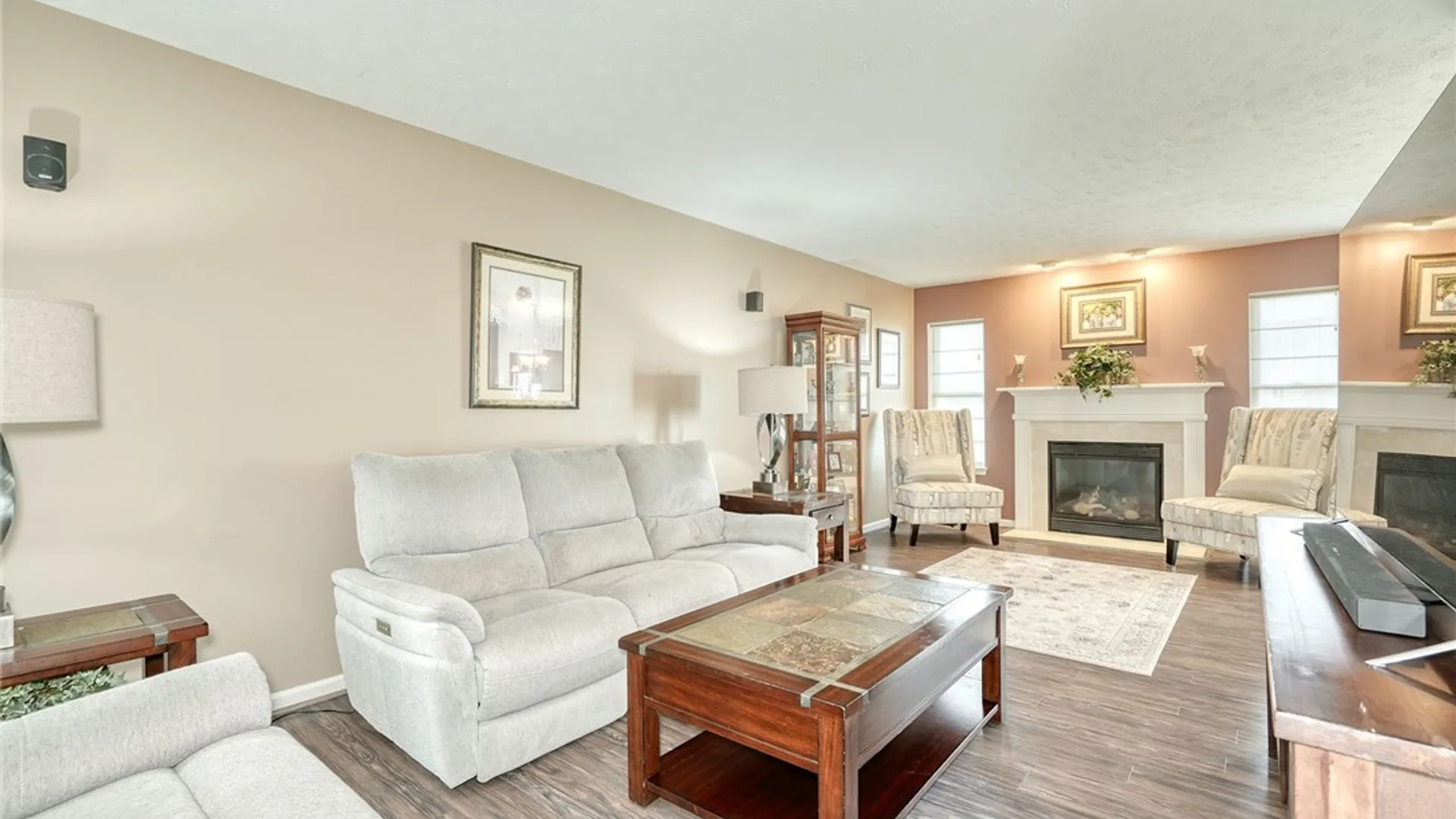 Property at 46 Middlesburough Park, Chili, NY 14514 5
