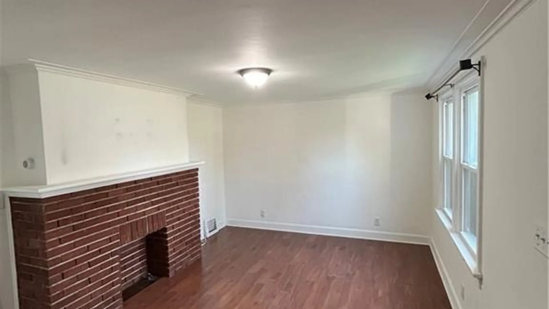 Property at 291 Fonda Drive, Cheektowaga, NY 14225 3