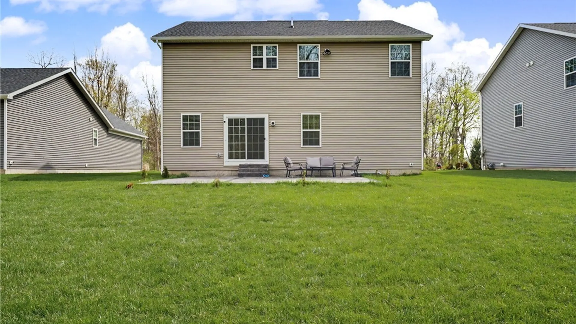 Property at 38 Sierra Drive, Amherst, NY 14228 4