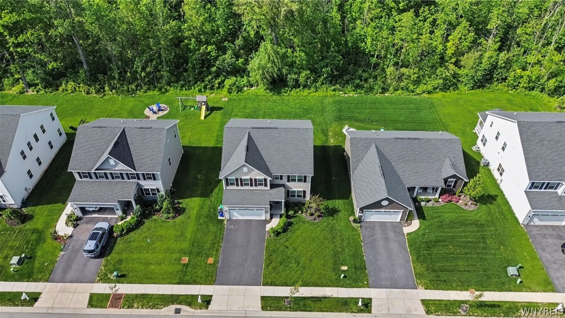 Property at 38 Sierra Drive, Amherst, NY 14228 45