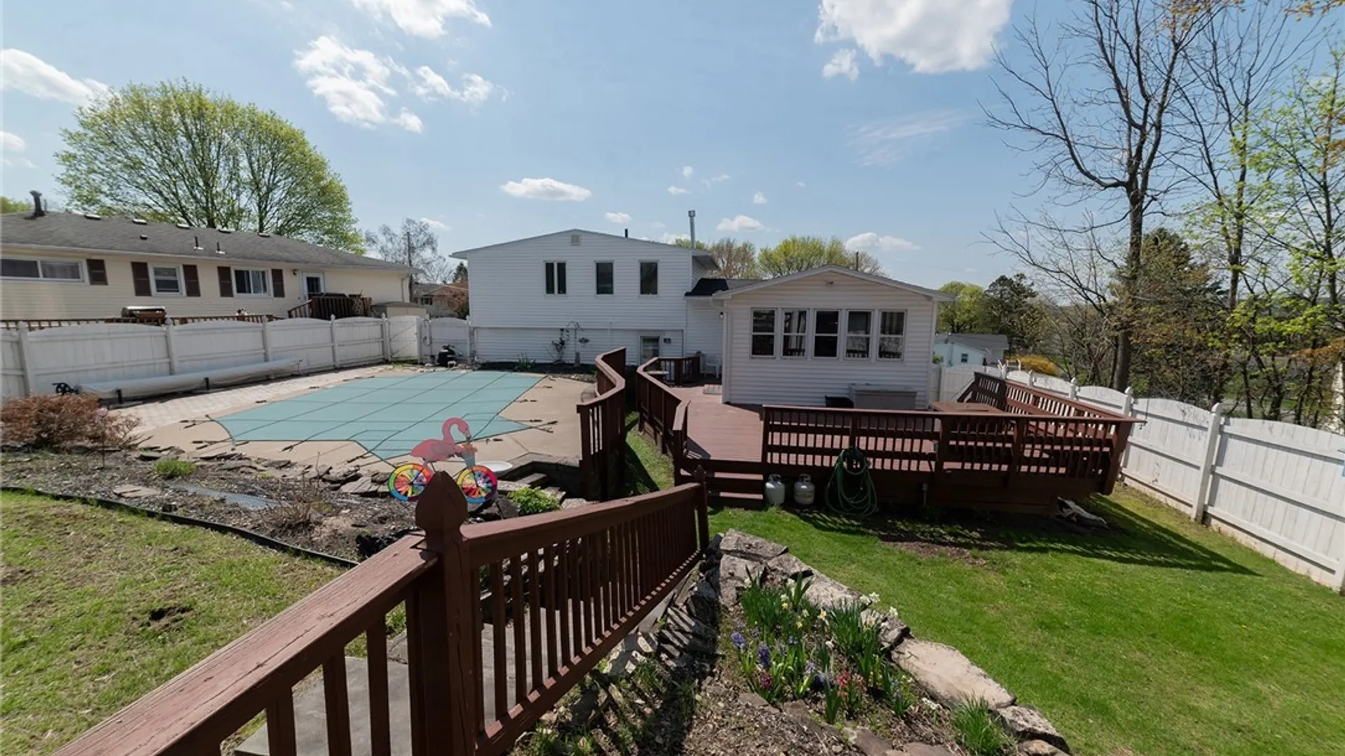 Property at 102 Seitz Drive, Camillus, NY 13031 48