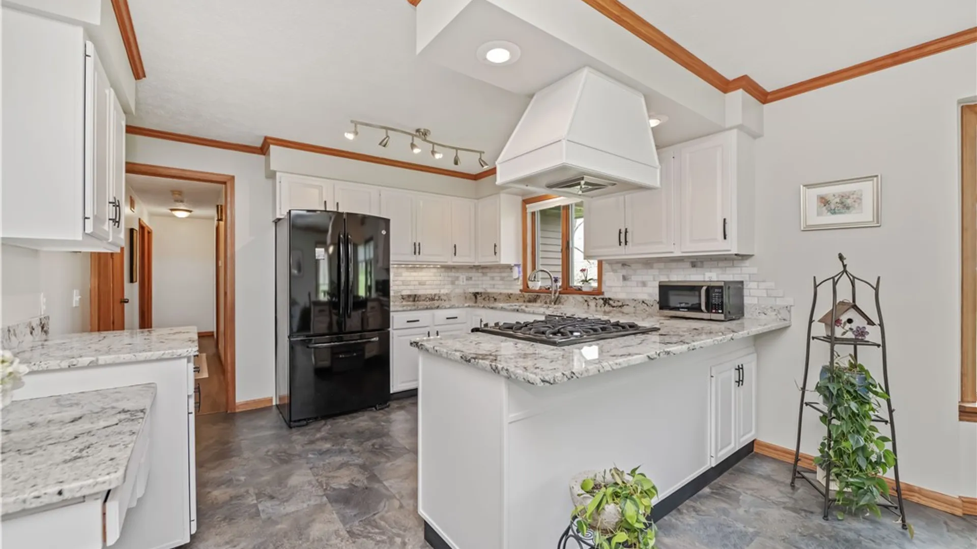 Property at 444 Mc Ewen Drive, Webster, NY 14580 18