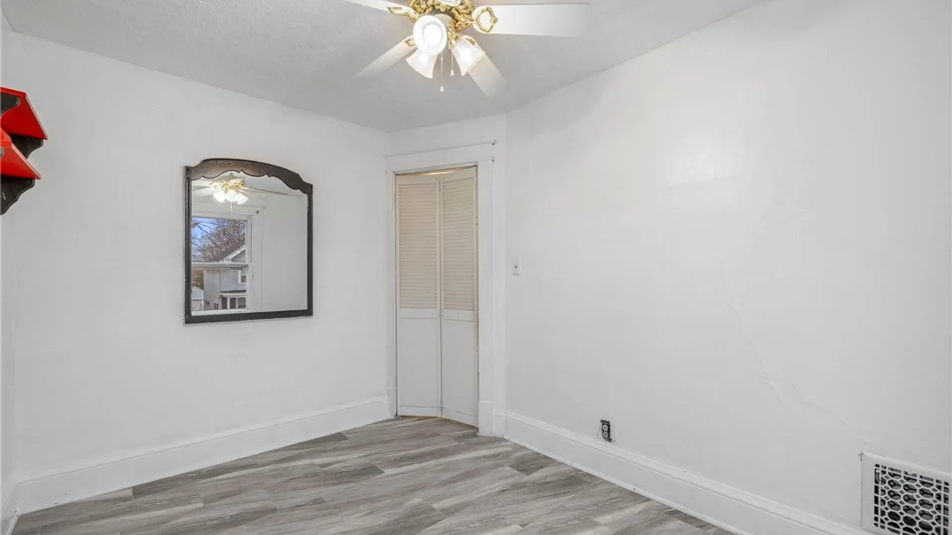 Property at 2436 Cleveland Avenue, Niagara Falls, NY 14305 19