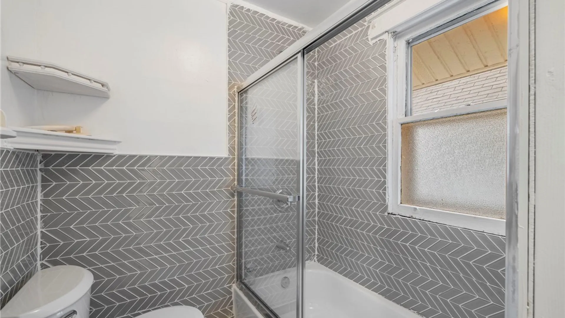 Property at 2436 Cleveland Avenue, Niagara Falls, NY 14305 26