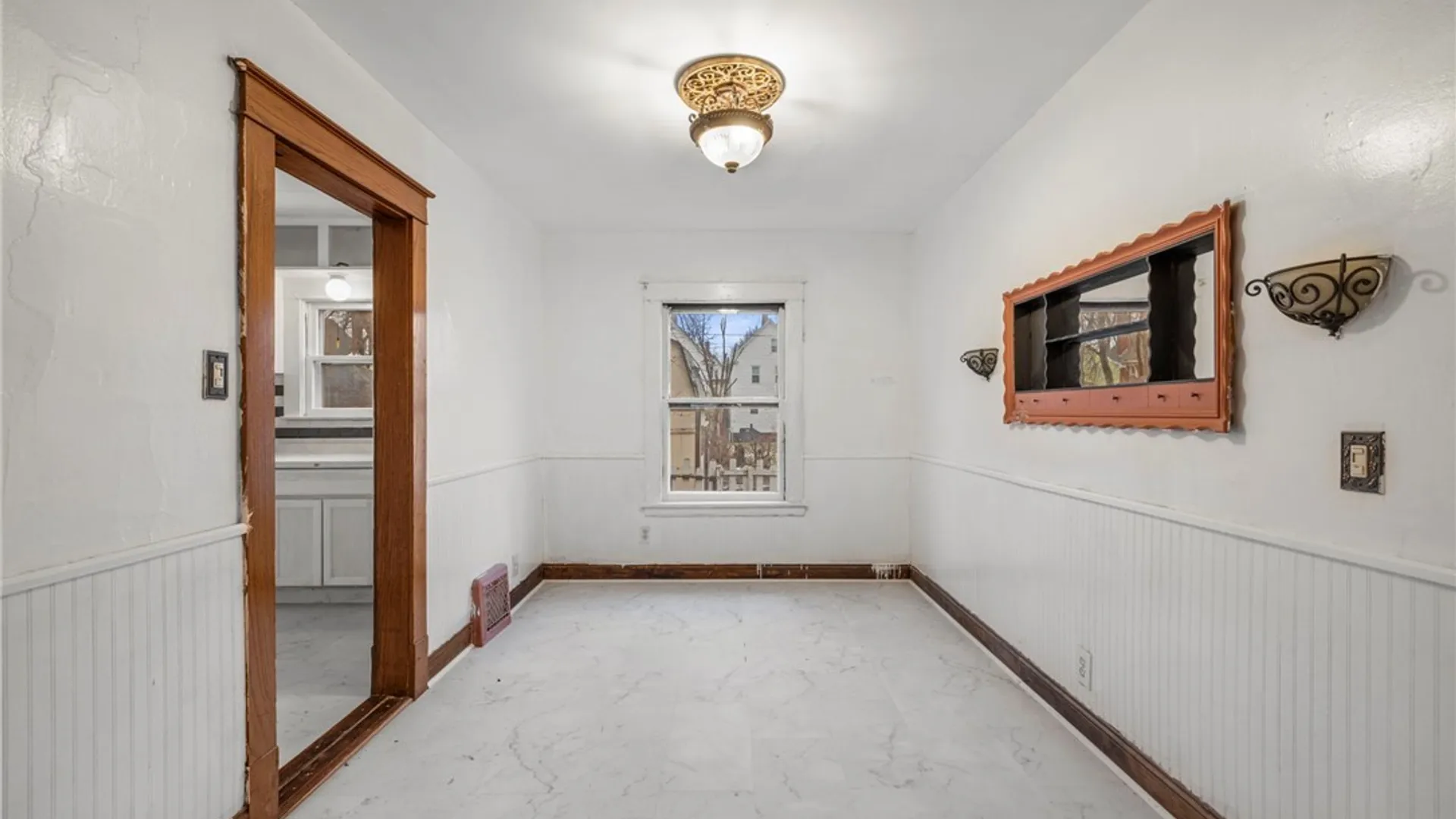 Property at 2436 Cleveland Avenue, Niagara Falls, NY 14305 8