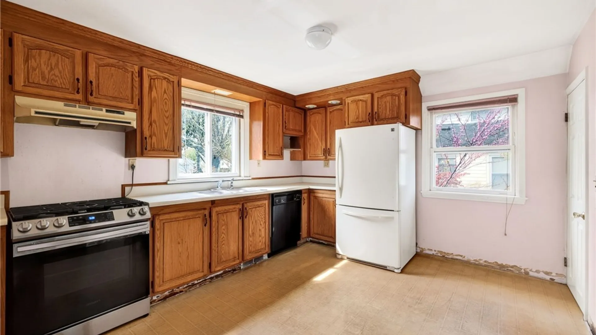 Property at 1983 Portland Avenue, Irondequoit, NY 14617 4