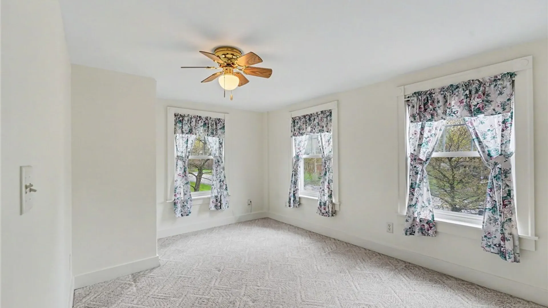 Property at 7098 State Road, Boston, NY 14075 26