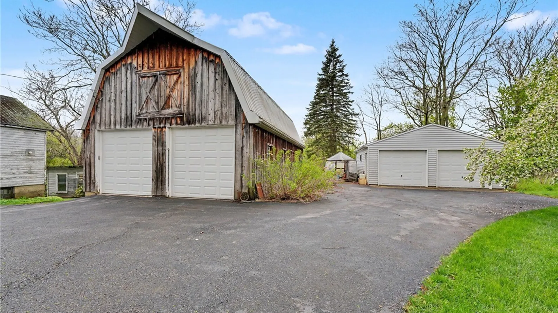 Property at 7098 State Road, Boston, NY 14075 38