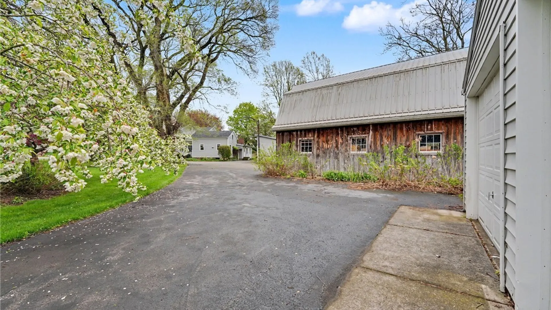 Property at 7098 State Road, Boston, NY 14075 39