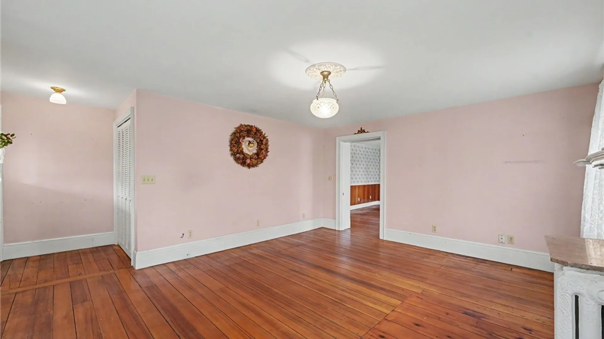 Property at 7098 State Road, Boston, NY 14075 6