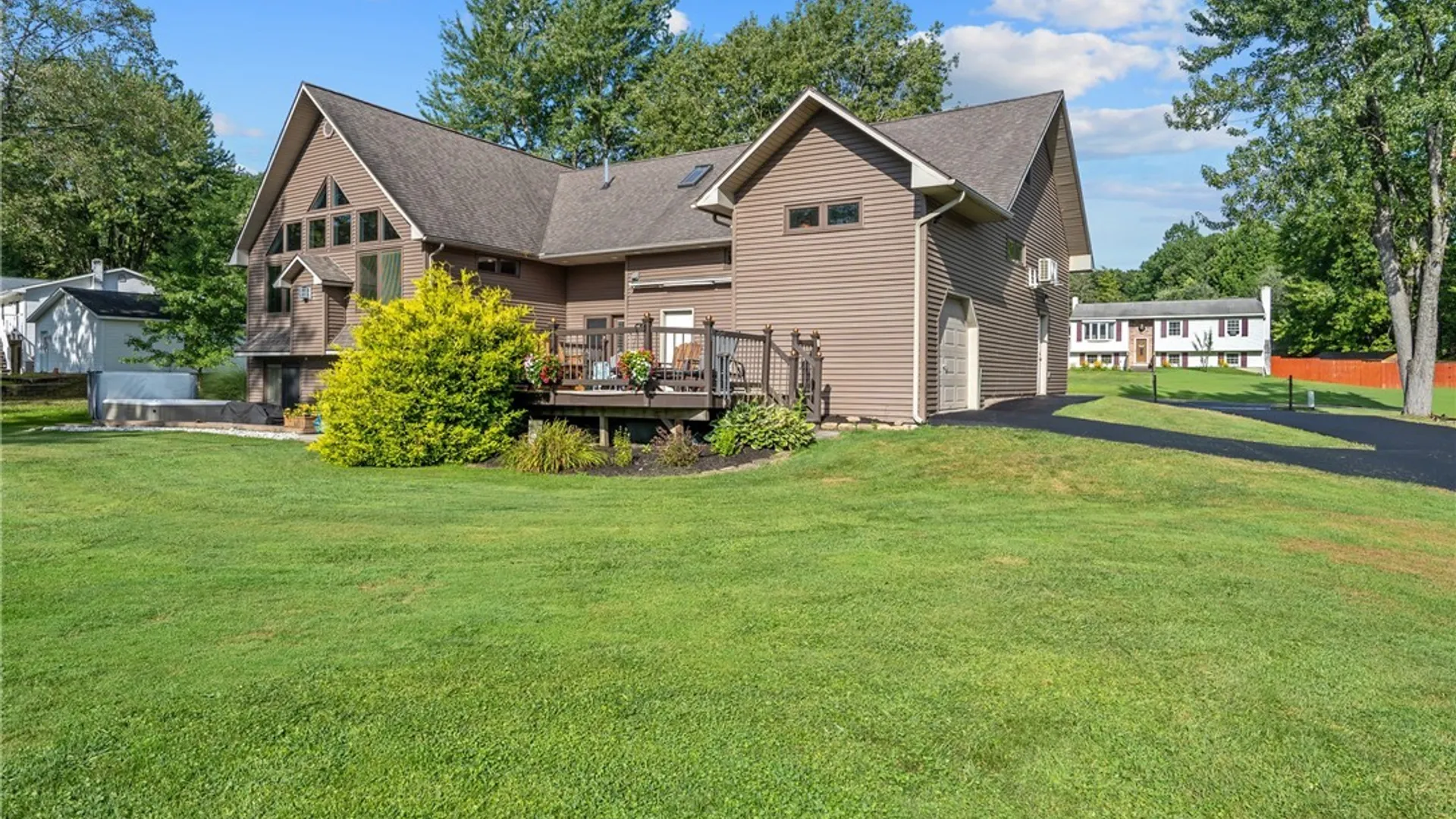 Property at 74 Ennis Avenue, Schroeppel, NY 13132 33