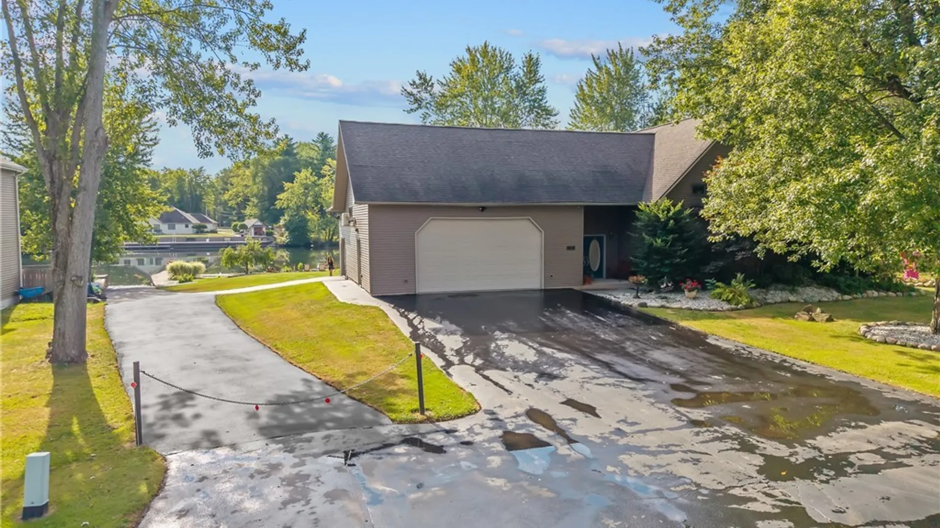 Property at 74 Ennis Avenue, Schroeppel, NY 13132 36