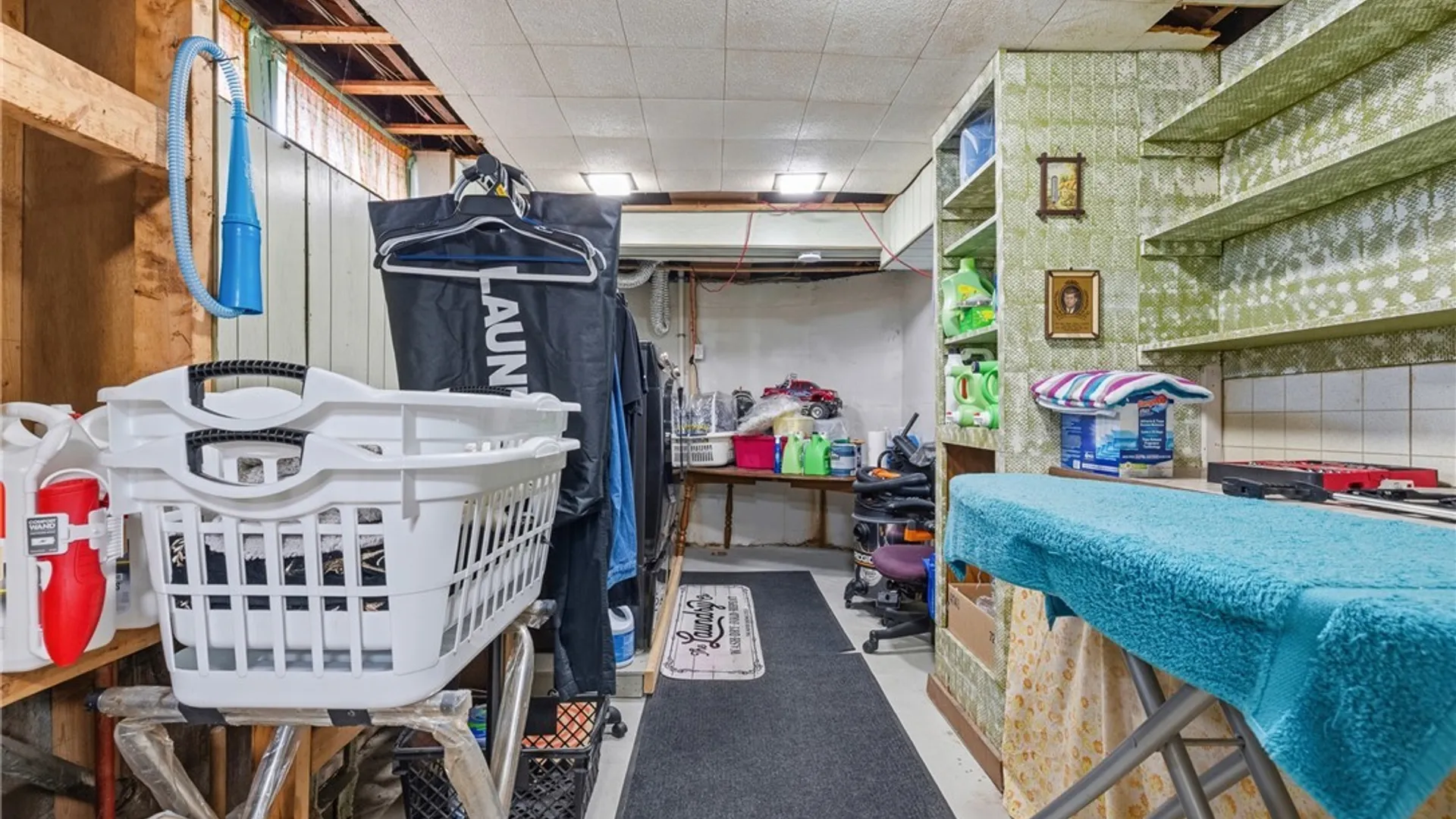 Property at 96 Straley Avenue, Cheektowaga, NY 14211 33