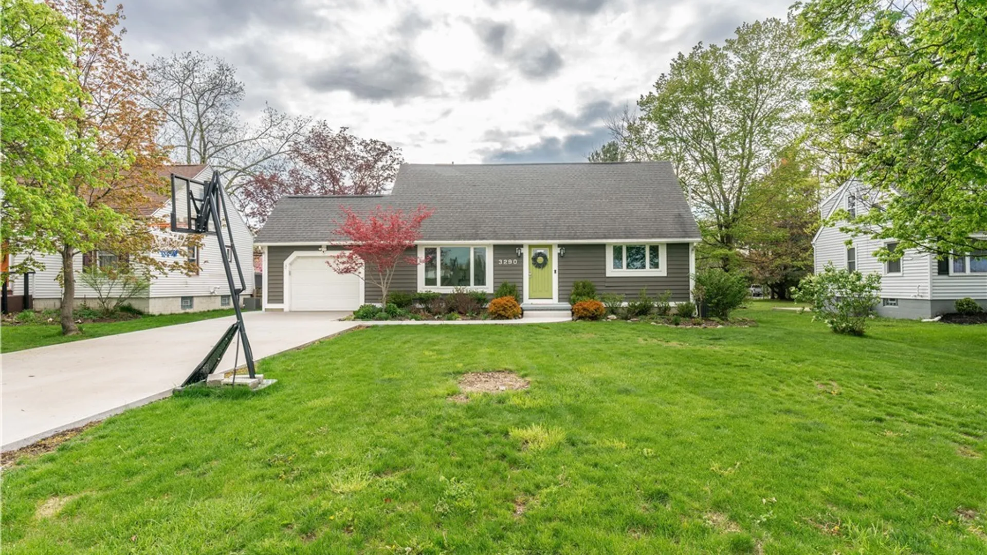 Property at 3290 Wildwood Drive, Hamburg, NY 14075 2