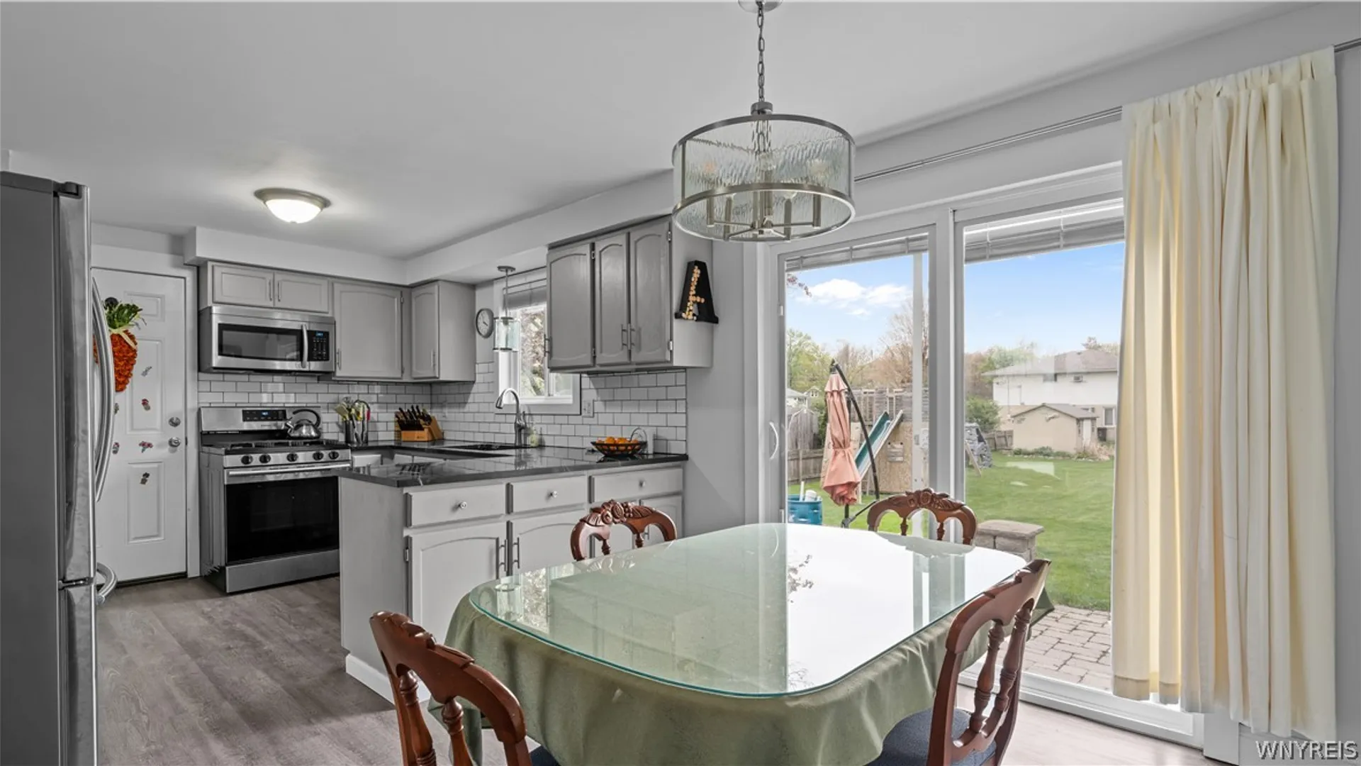 Property at 3290 Wildwood Drive, Hamburg, NY 14075 9