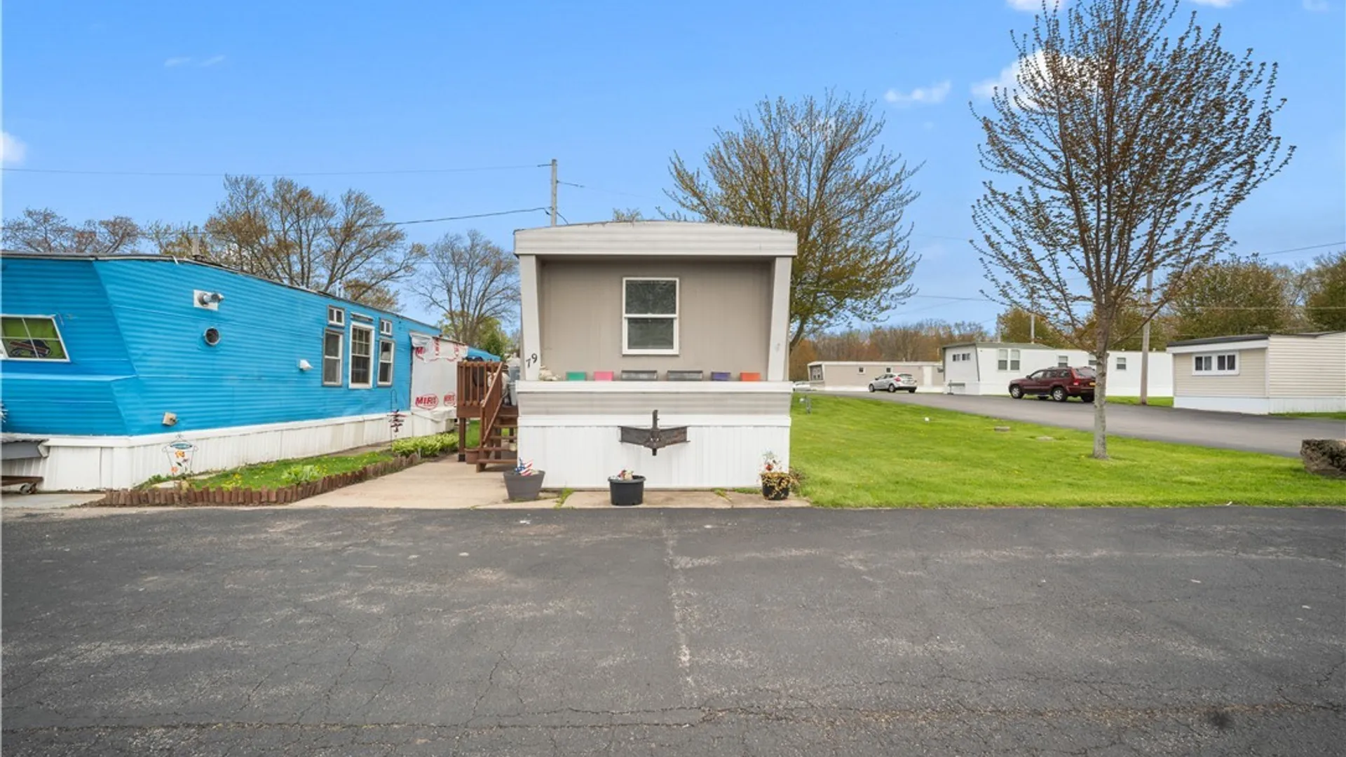 Property at 2080 River Road, Wheatfield, NY 14304 3
