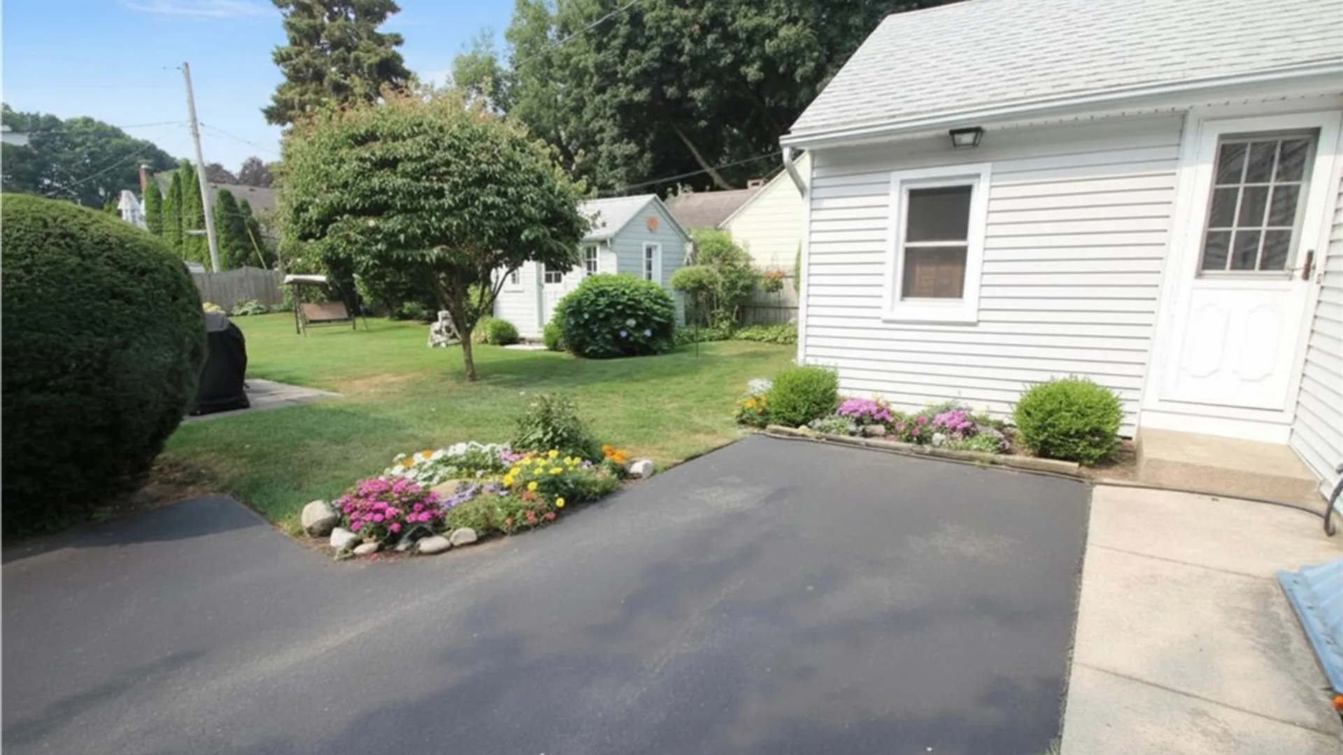Property at 53 Dake Avenue, Irondequoit, NY 14617 3