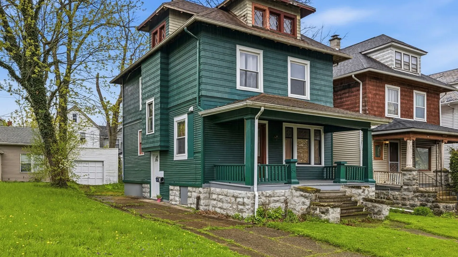 Property at 34 Englewood Avenue, Buffalo, NY 14214 3