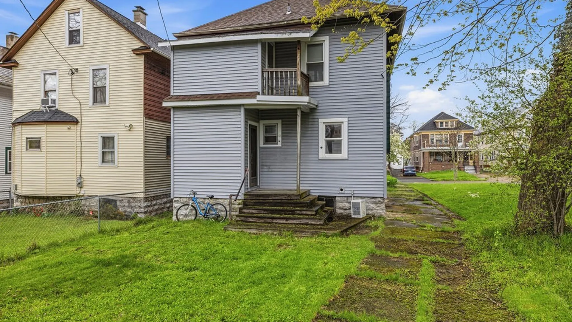 Property at 34 Englewood Avenue, Buffalo, NY 14214 5