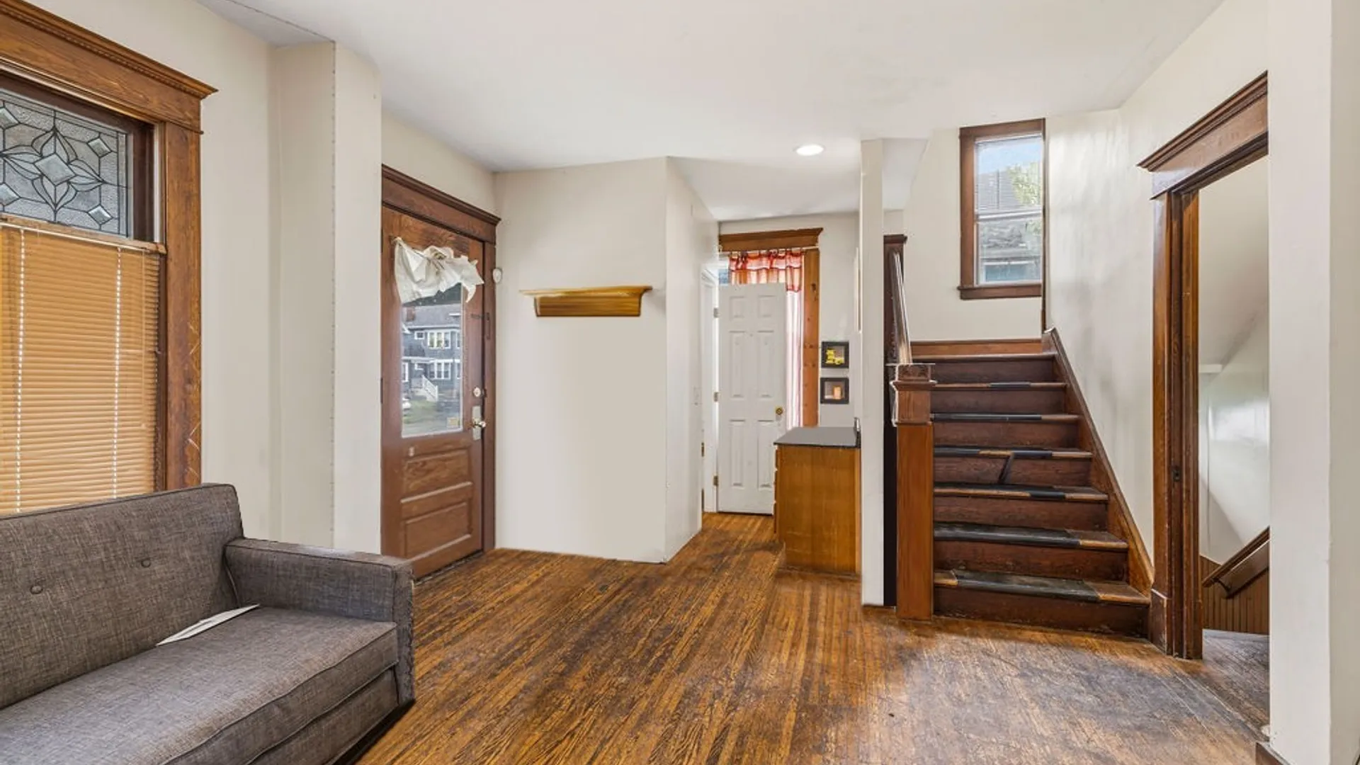 Property at 34 Englewood Avenue, Buffalo, NY 14214 8