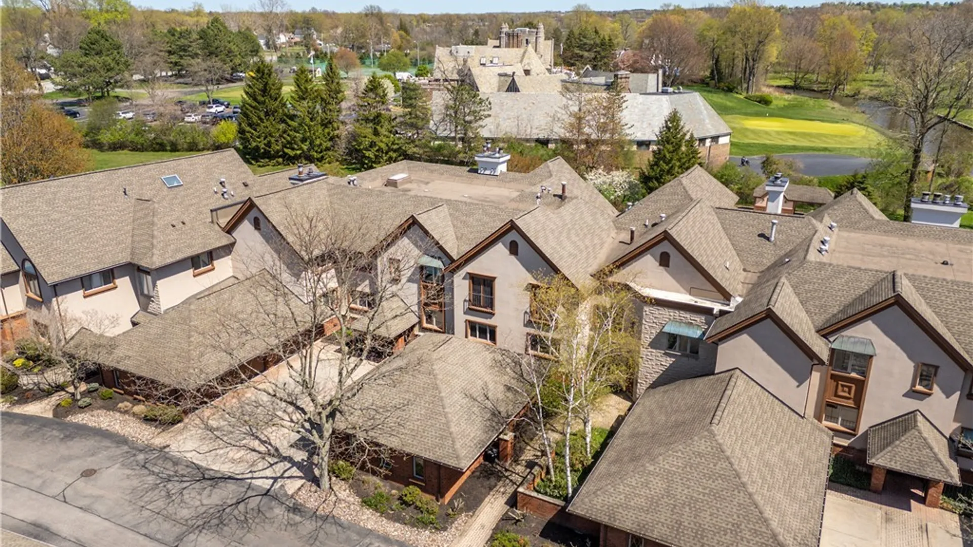 Property at 182 Castlebrooke Lane, Amherst, NY 14221 39