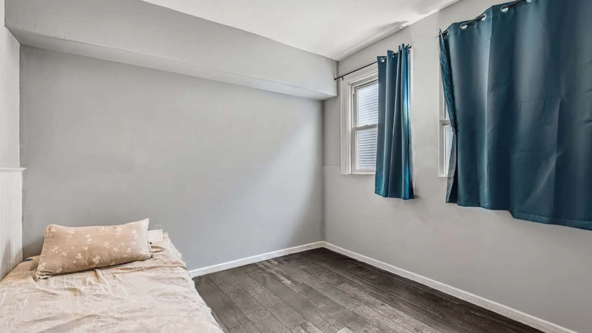 Property at 101 Englewood Avenue, Buffalo, NY 14214 12