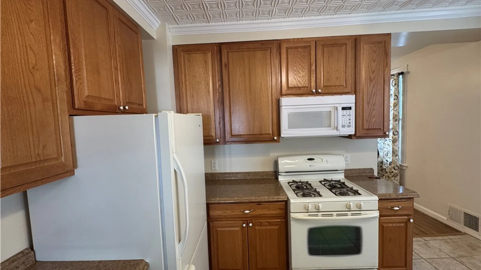 Property at 1311 Mary Street, Utica, NY 13501 10