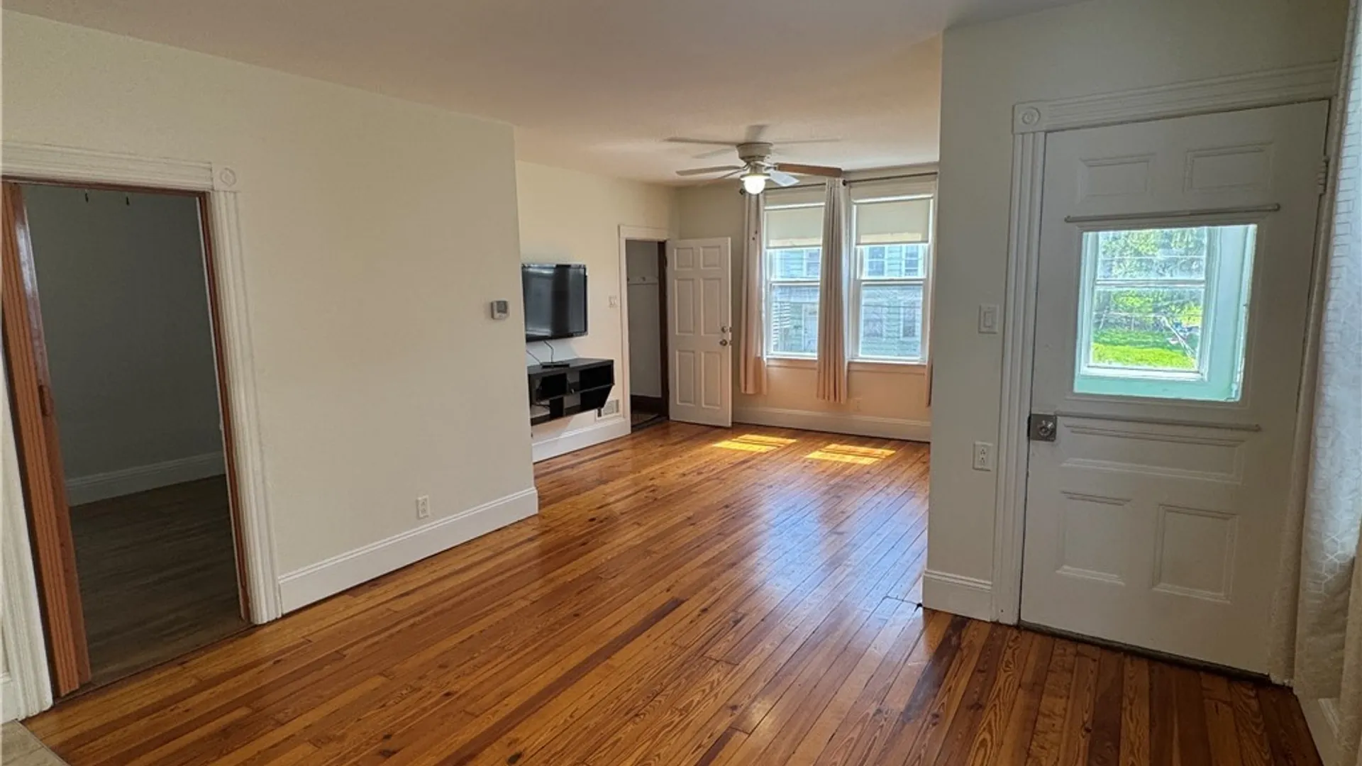 Property at 1311 Mary Street, Utica, NY 13501 4