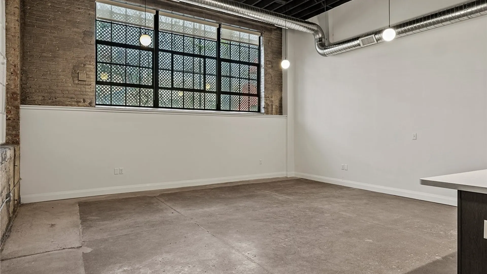 Property at 1786 Main Street, Buffalo, NY 14208 4