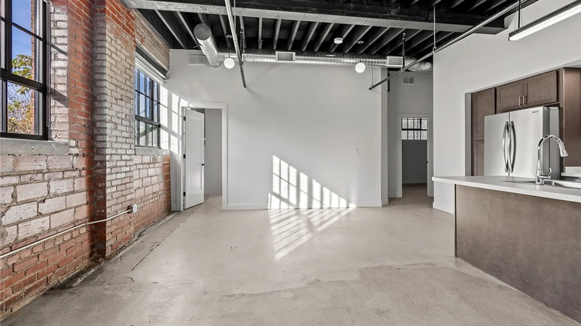 Property at 1786 Main Street, Buffalo, NY 14208 3