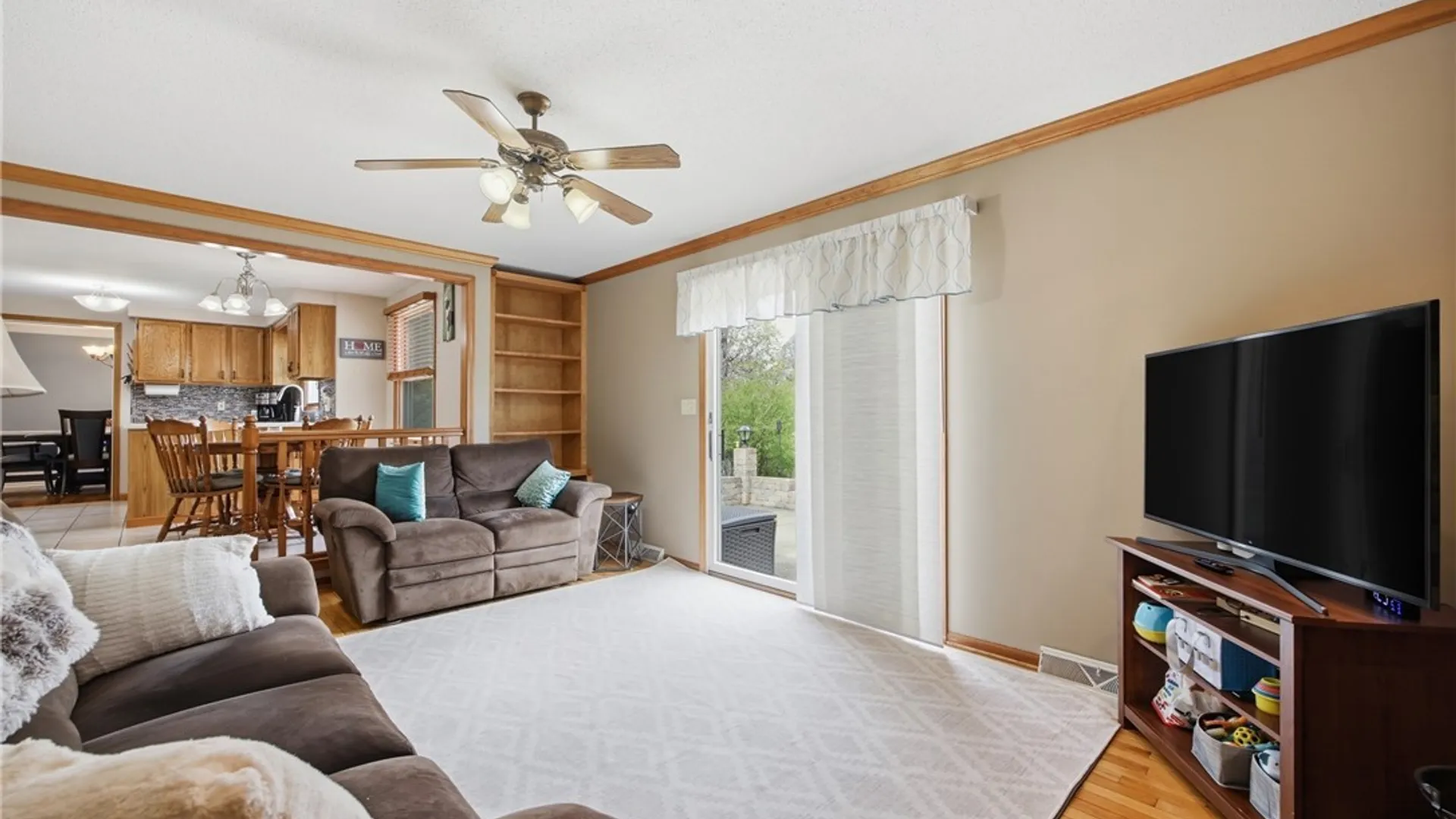 Property at 198 Barbados Drive, Cheektowaga, NY 14227 18