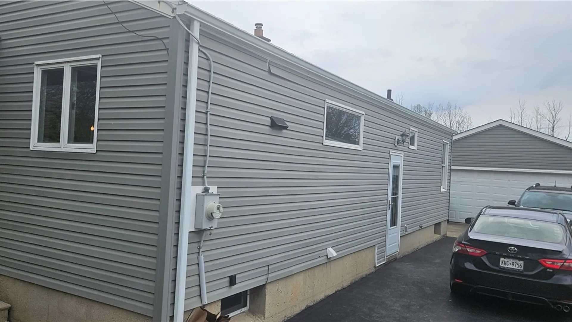 Property at 1087 100th Street, Niagara Falls, NY 14304 8