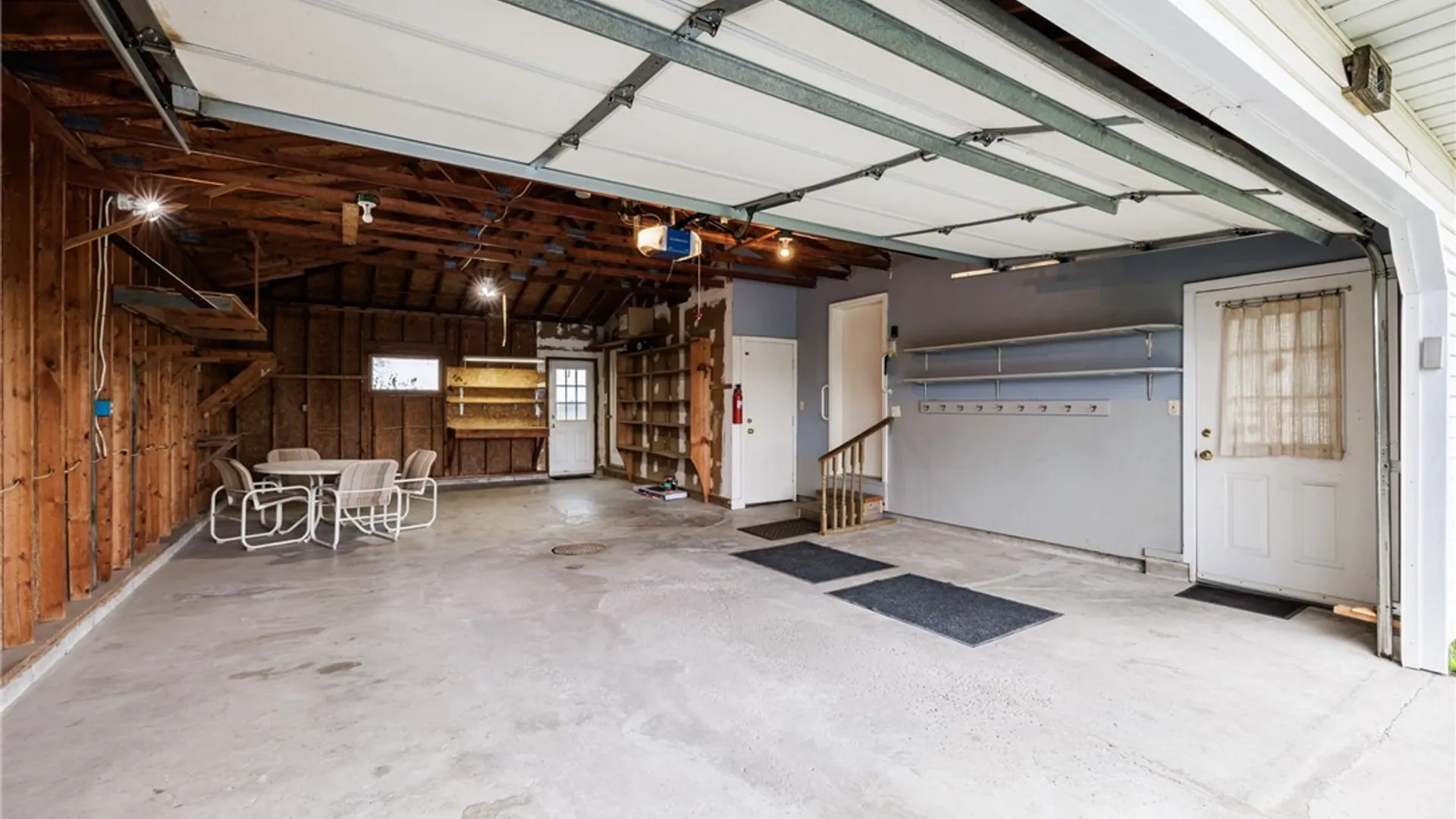 Property at 16475 Woodchuck Aly, Kendall, NY 14476 12
