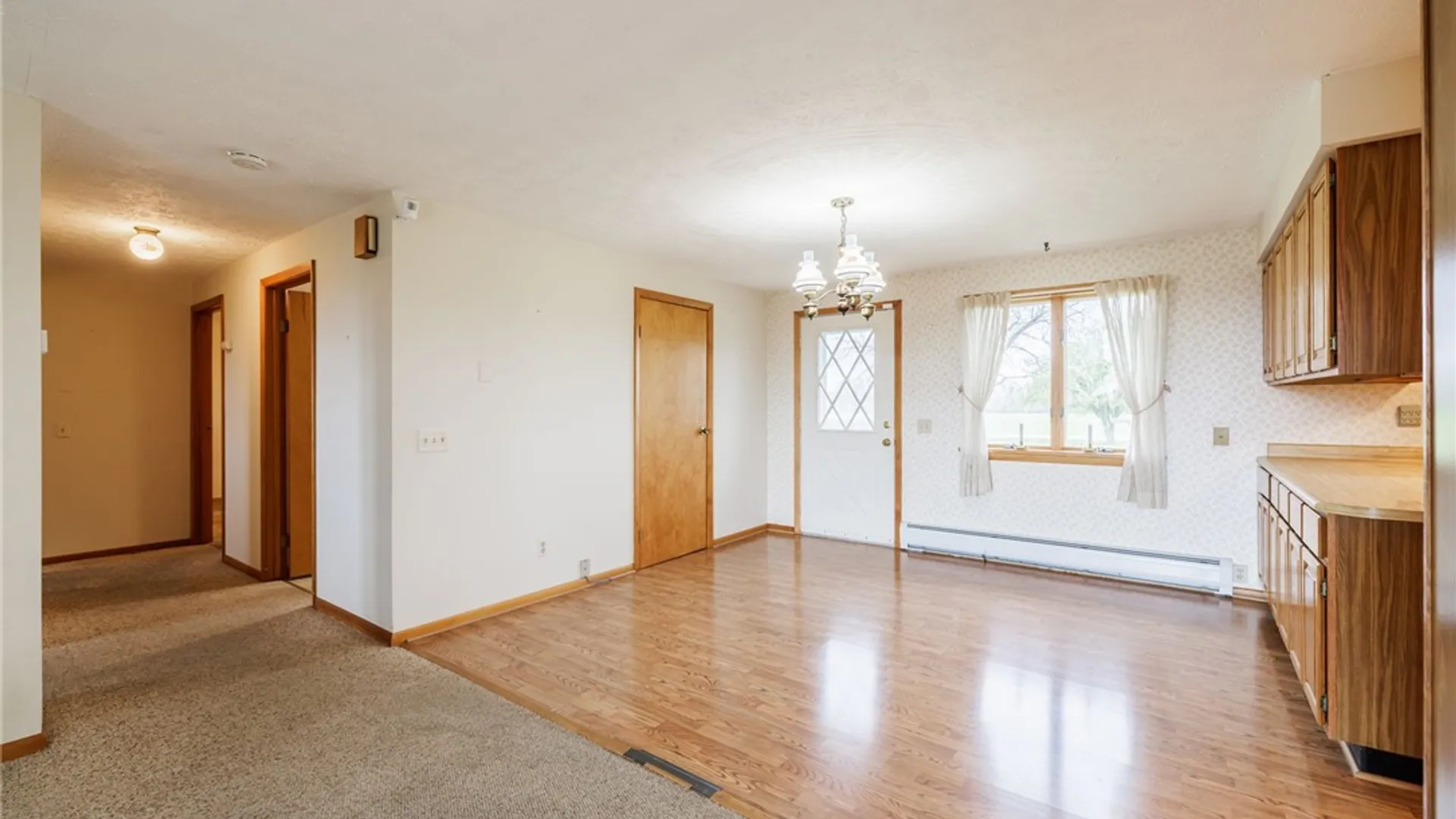 Property at 16475 Woodchuck Aly, Kendall, NY 14476 16