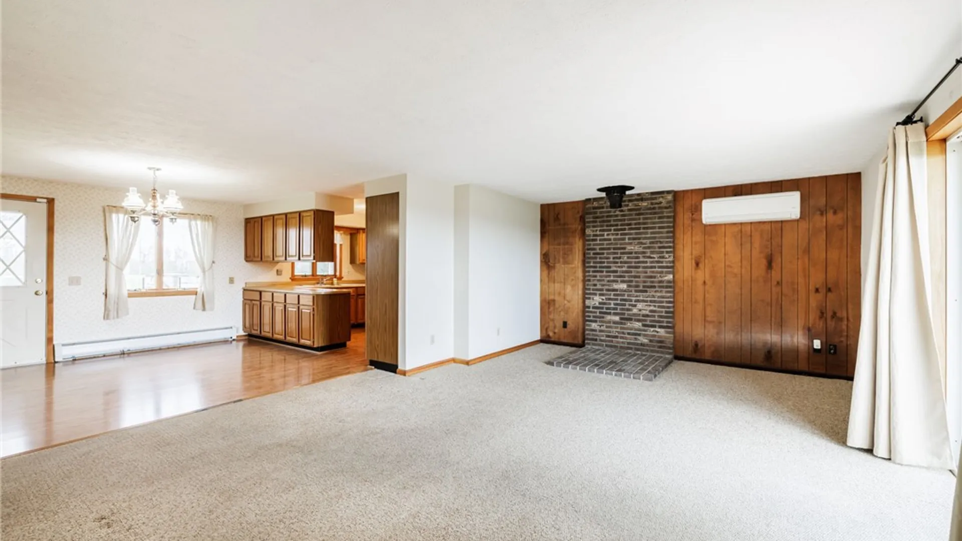 Property at 16475 Woodchuck Aly, Kendall, NY 14476 18