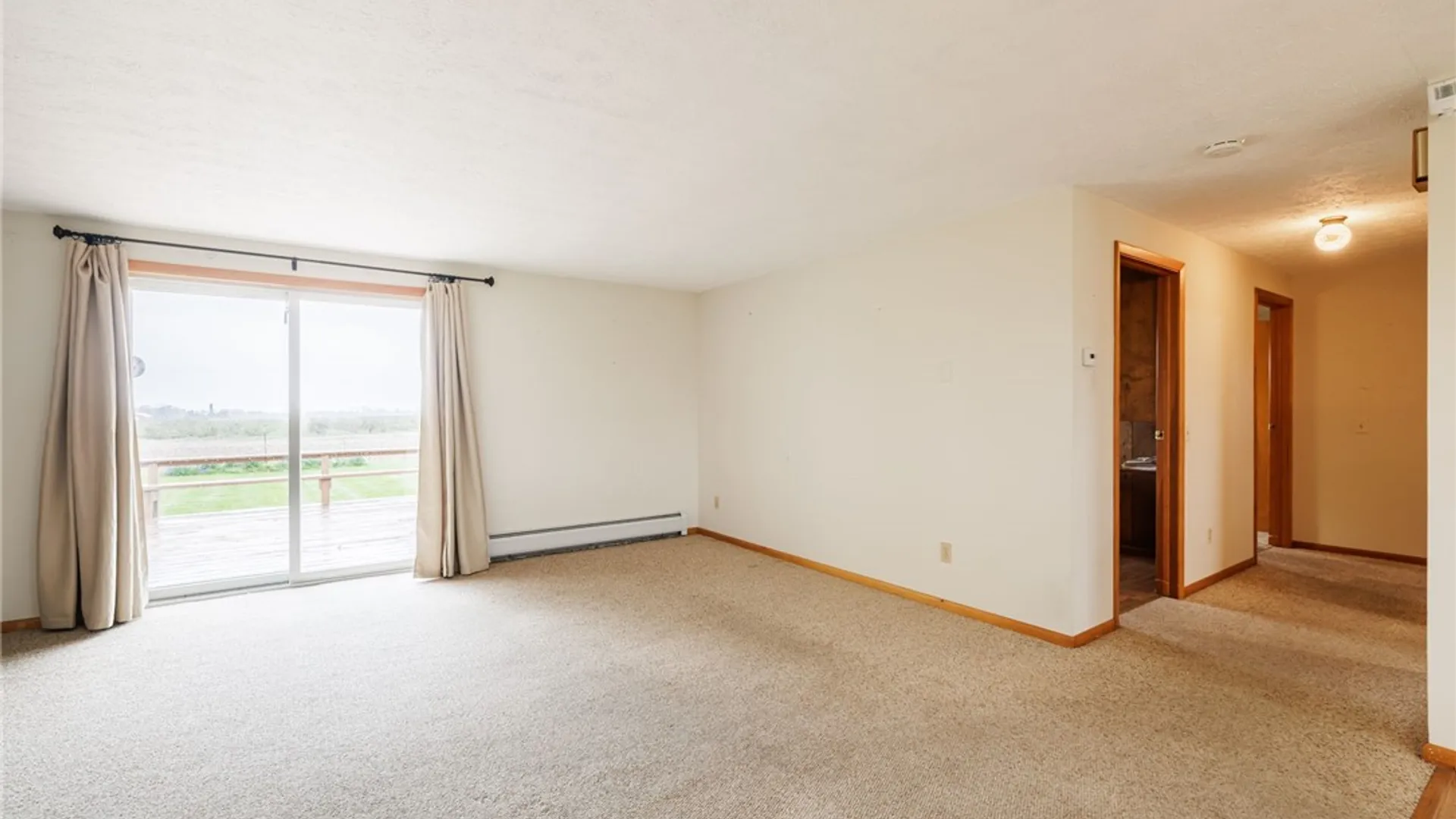 Property at 16475 Woodchuck Aly, Kendall, NY 14476 20