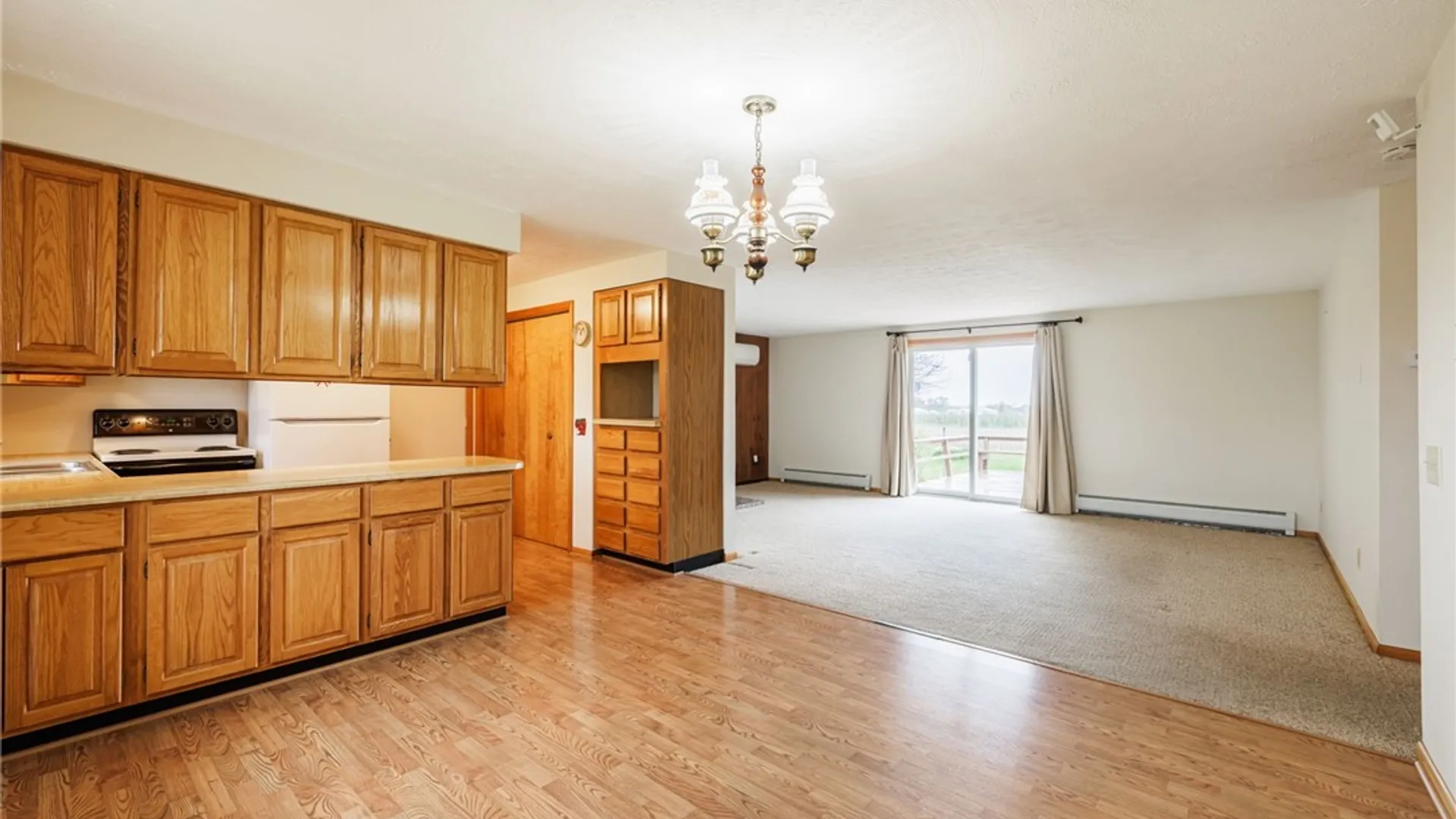 Property at 16475 Woodchuck Aly, Kendall, NY 14476 21