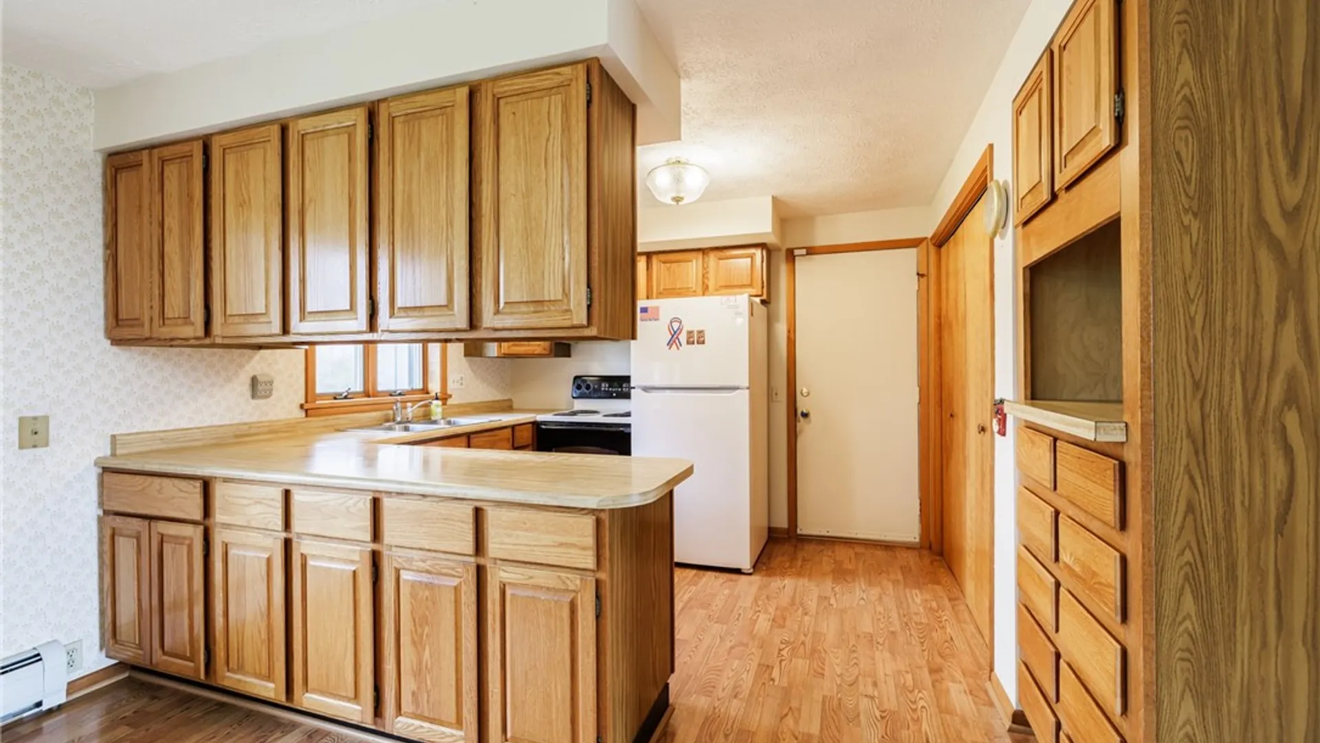 Property at 16475 Woodchuck Aly, Kendall, NY 14476 27