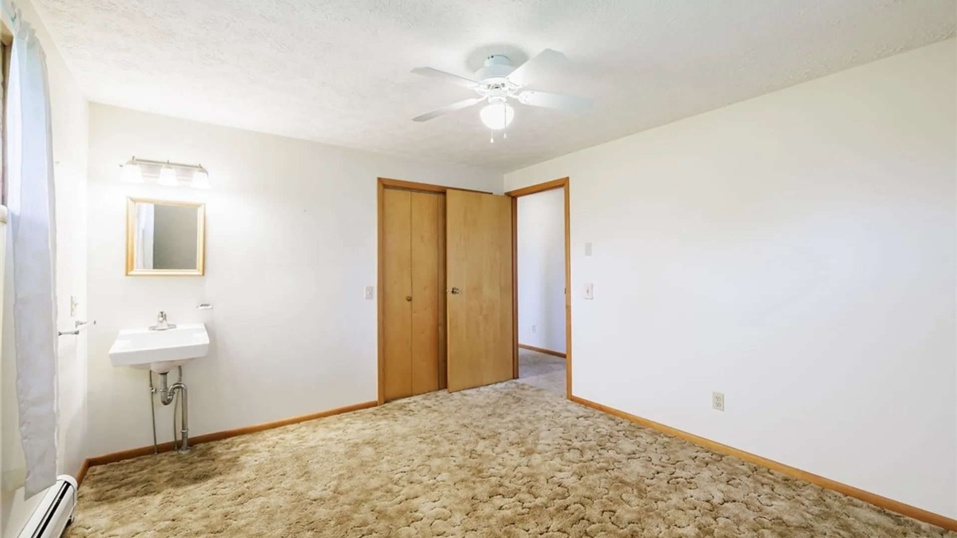 Property at 16475 Woodchuck Aly, Kendall, NY 14476 34