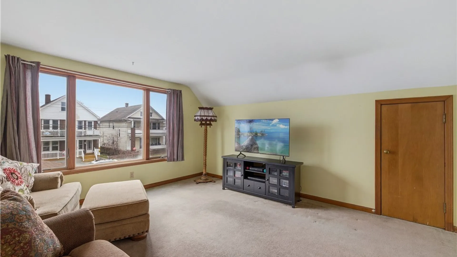 Property at 2462 La Salle Avenue, Niagara Falls, NY 14301 26