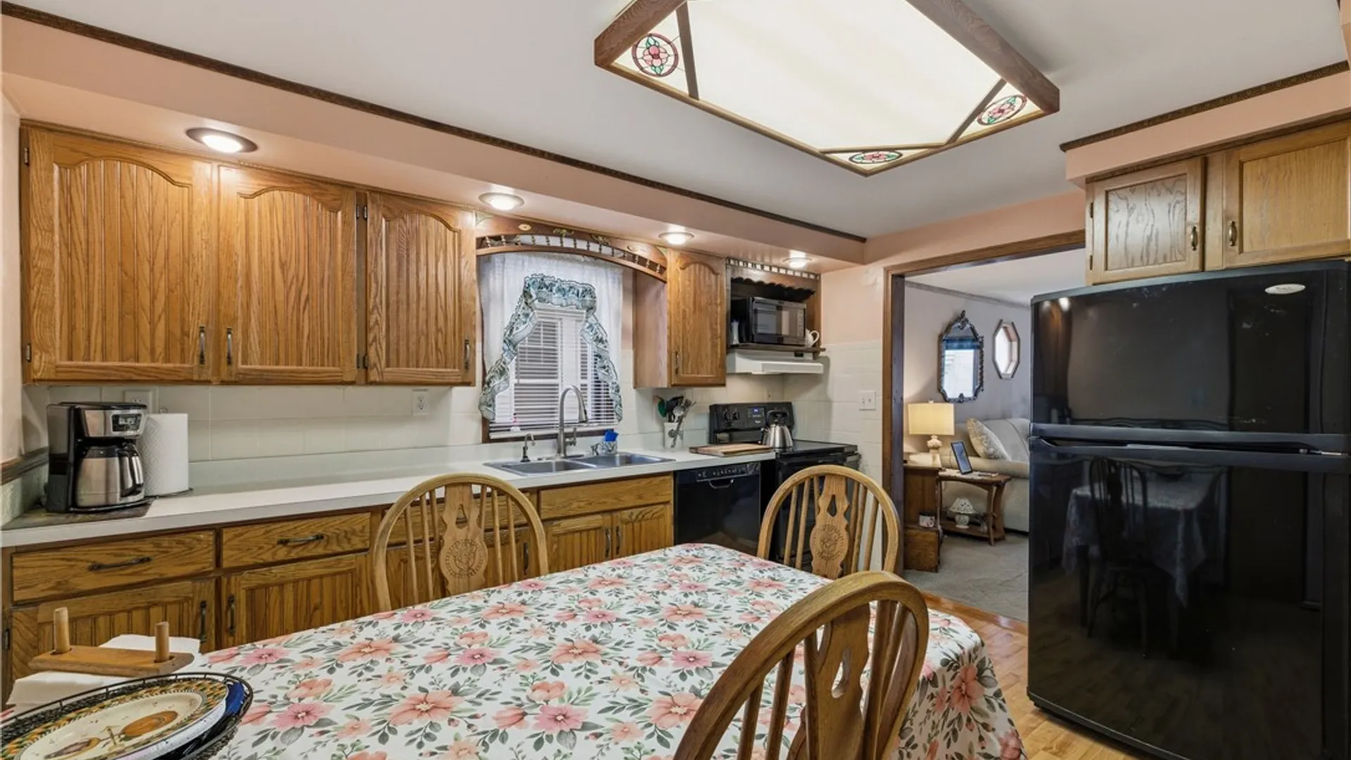 Property at 2462 La Salle Avenue, Niagara Falls, NY 14301 9