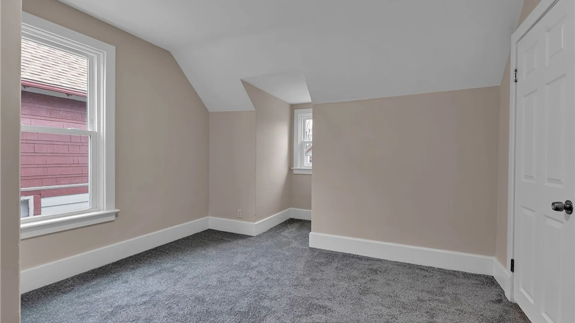 Property at 22 Thatcher Avenue, Buffalo, NY 14215 10