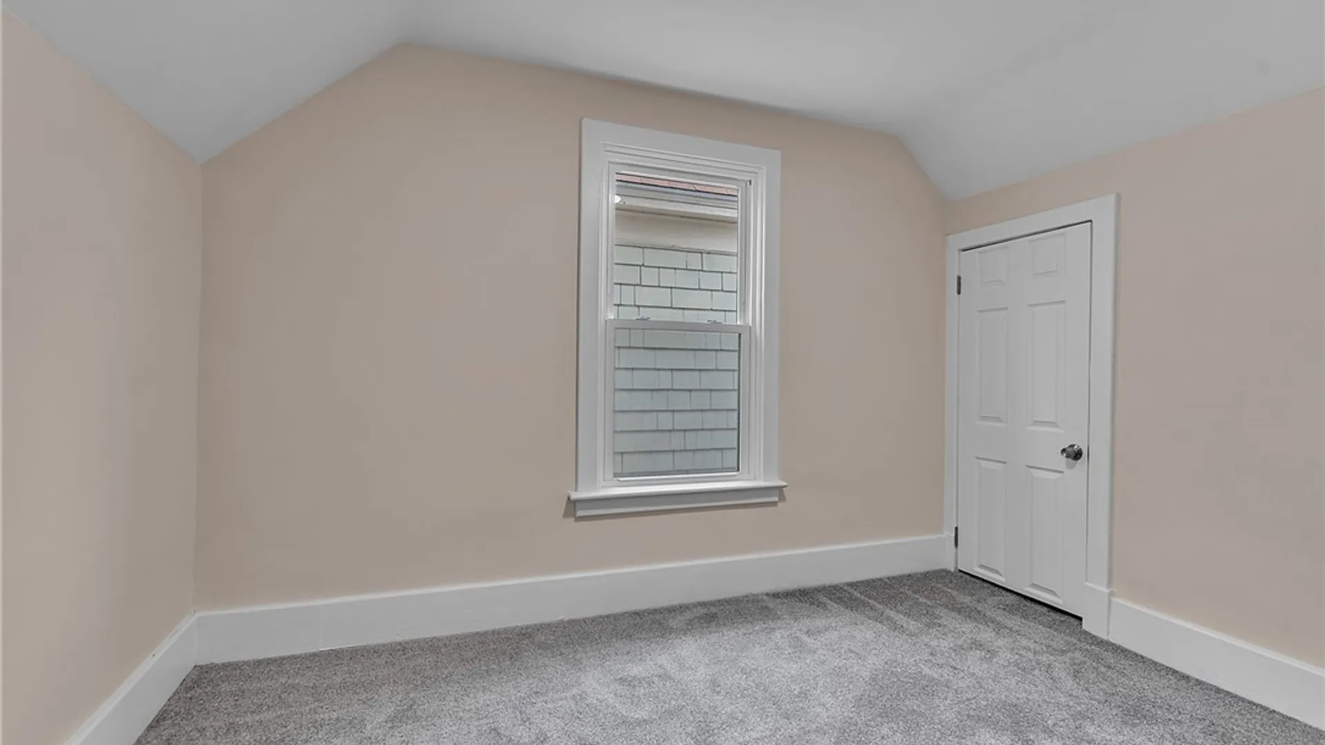 Property at 22 Thatcher Avenue, Buffalo, NY 14215 11